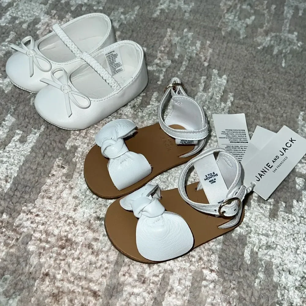 NWOT JANIE AND JACK BABY SHOES 3/6M